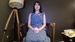 级颜值身材！细腰美乳无毛肥穴，跳蛋塞入自慰，假屌深喉口交，极度淫骚